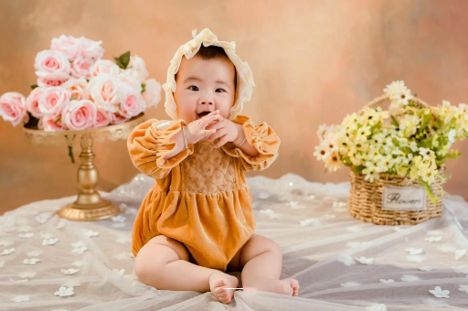 睢县宝宝从鼻子里溢奶处理